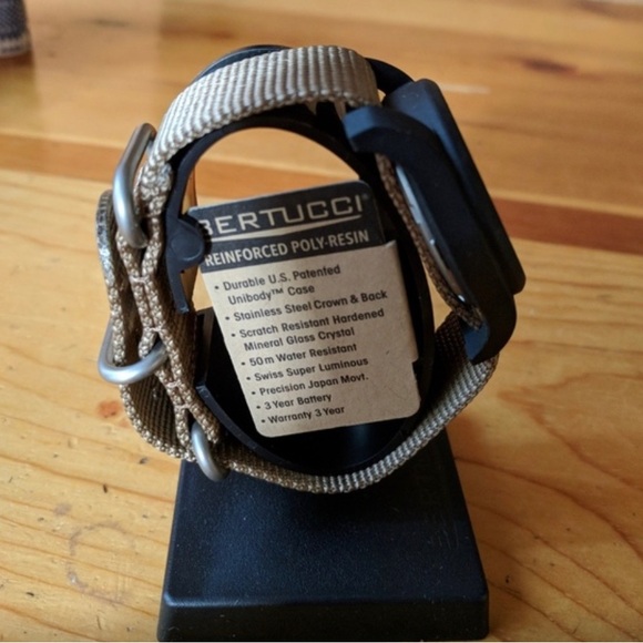 Bertucci Field Watch Model A2R - Picture 4 of 4